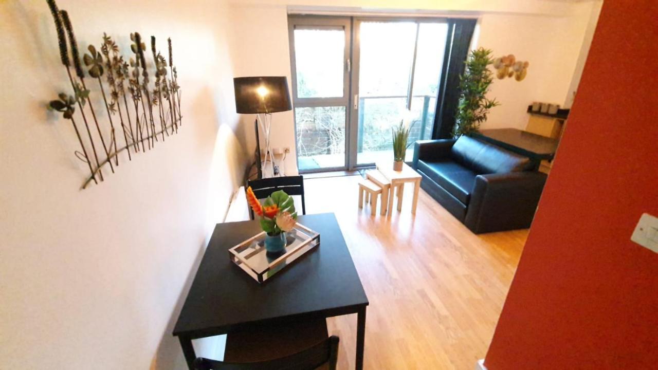 Stylish Birmingham City Centre Apart W/Balcony 外观 照片